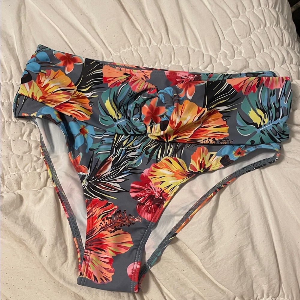 SHEIN Floral Print Bikini Bottom - Multicolor